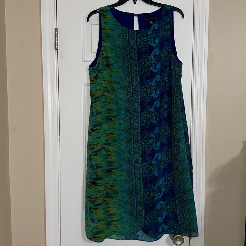 Madison Leigh Women’s Sleeveless Dress